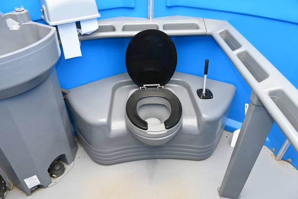 Best Porta potty delivery and setup  in Hoover, AL