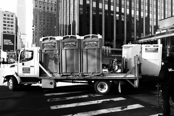 Portable Toilet Options We Offer in Hoover, AL